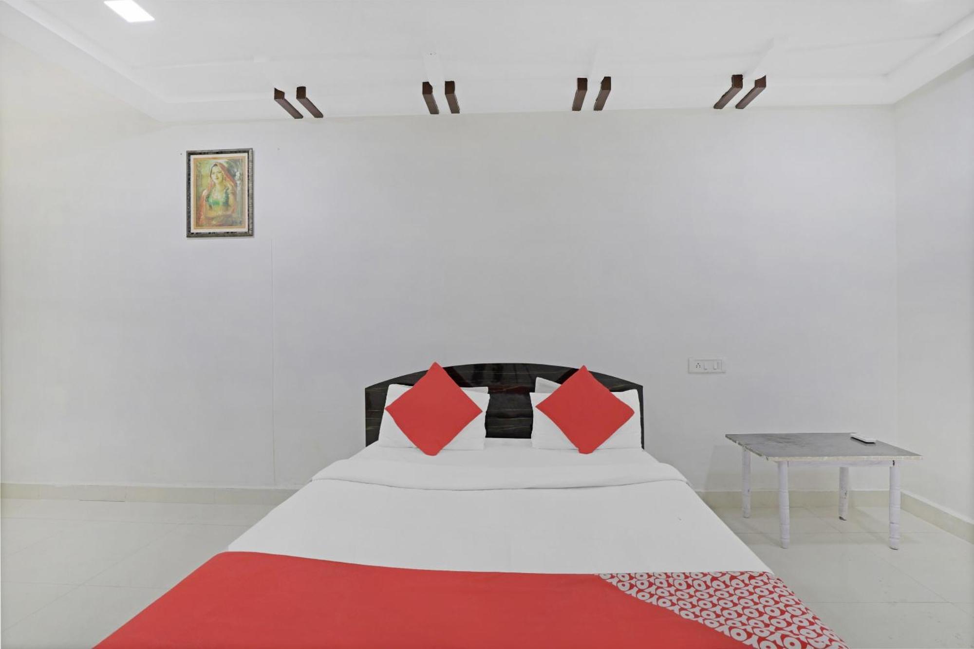 Hotel O Rudra Palace Ahmadabad Zewnętrze zdjęcie